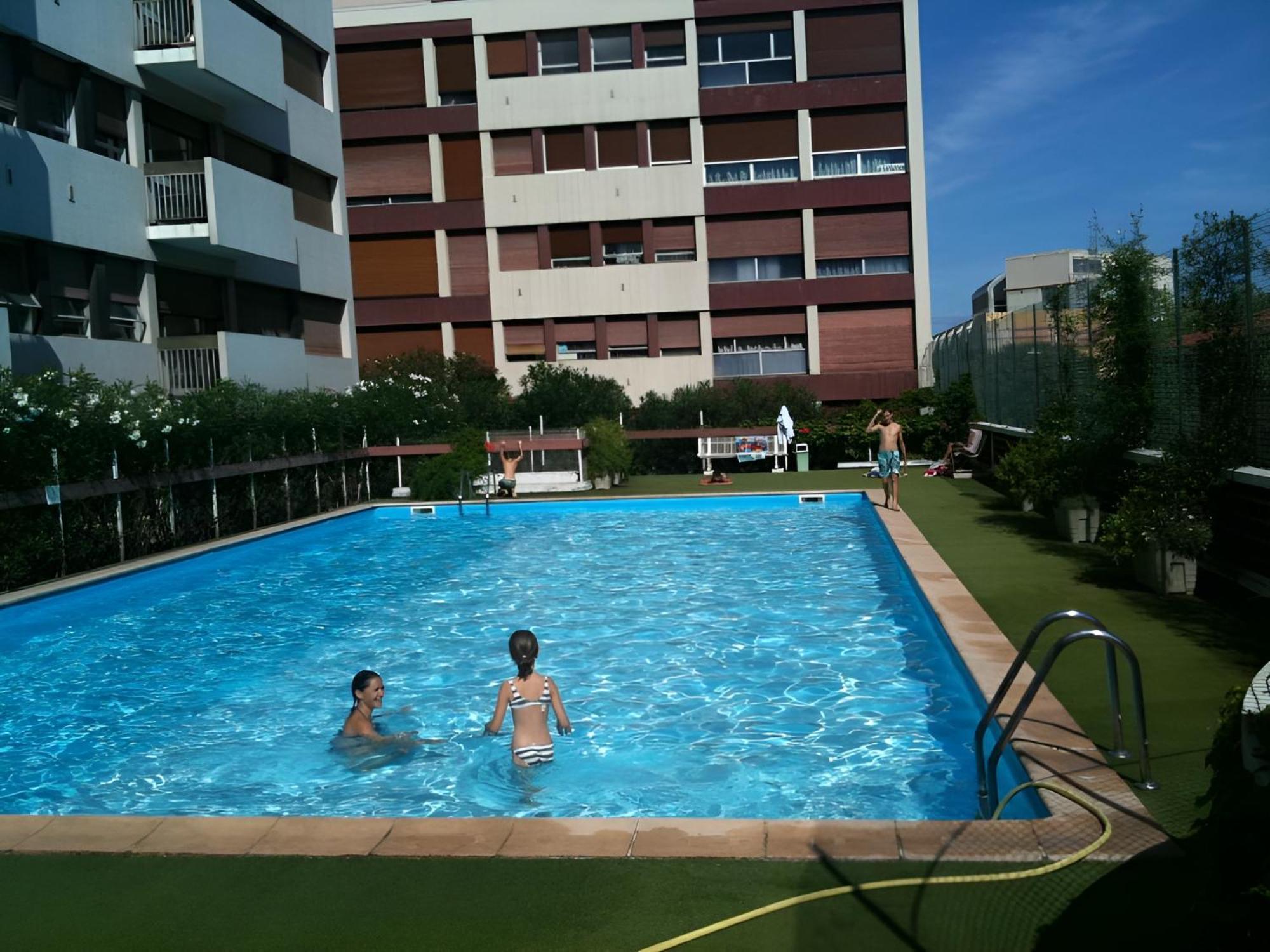 Ideal Plein Centre - 65M2- Piscine Et Garage Perpignan Luaran gambar